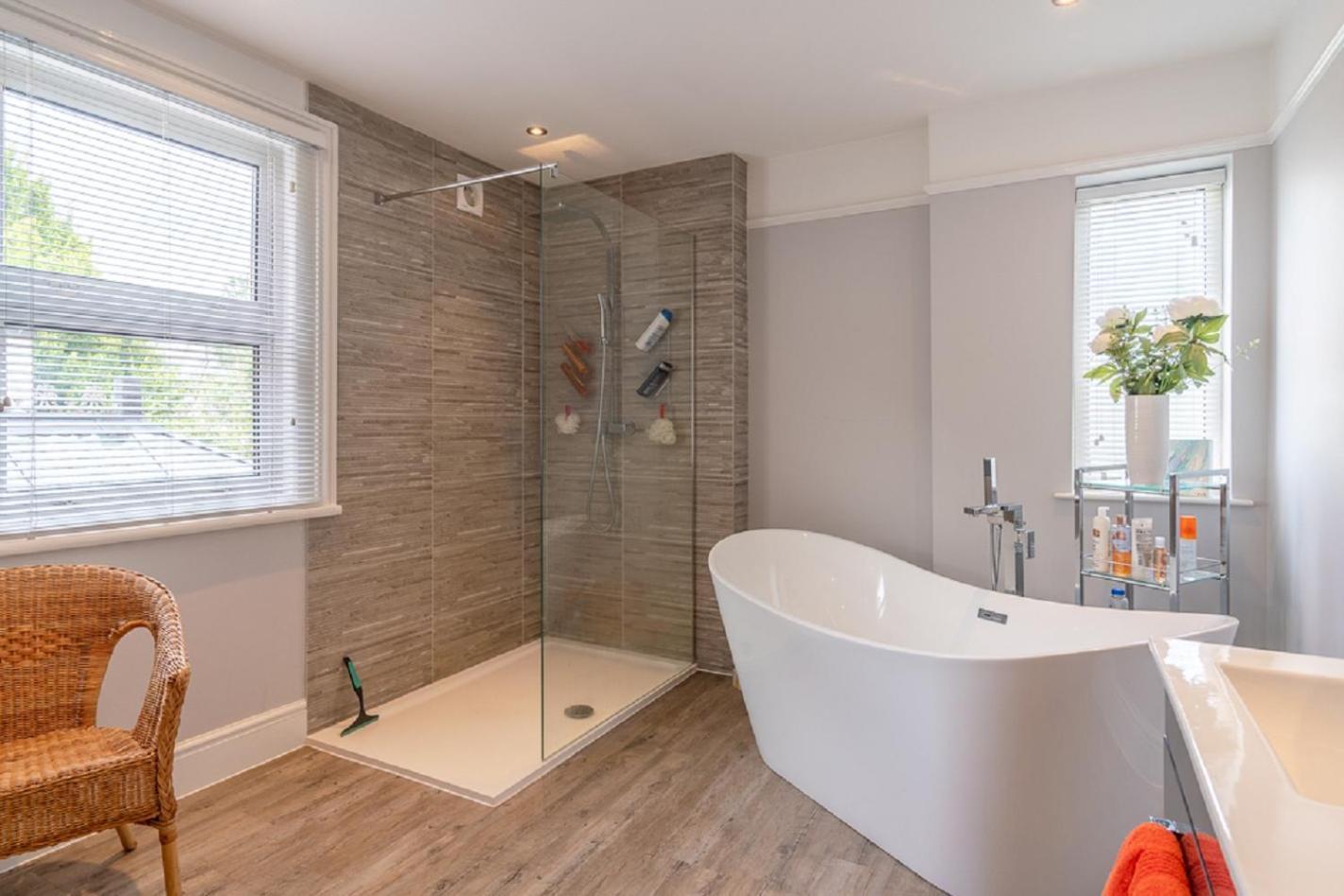 Orwell Villa Elegant Period 5 Bed Close To Town Sleeps 15 Cheltenham Eksteriør bilde